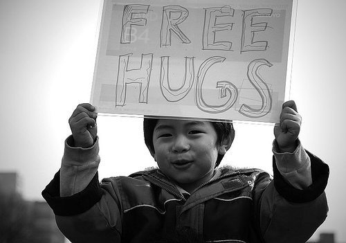 free-hugs406623767_850e9146c3.jpg