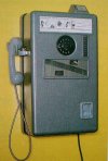 die-ffentlichen-telekommunikationsstellen-telefonzelle-mnzfernsprecher-amp-kartententelefon-in...jpg