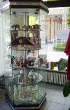 Achteck-Vitrine.webp