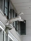 005.webp