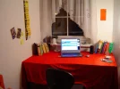 Malas Schreibtisch.webp