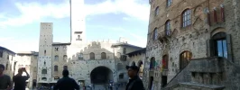 PA120403.webp