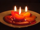 Candles_in_the_dark.webp