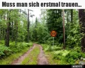 7 Schilder trauen.webp