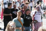1.-August-2020-Dirk-Bahlmann-2.v.l.-und-Martin-Wiese-in-Berlin-Bildrechte-Pixelarchiv.webp