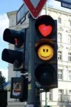 7 Ampel mit smilie.webp 7 Ampel mit smilie.webp