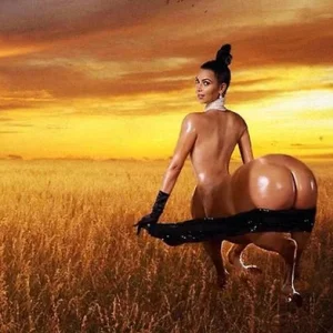 kim-kardashian-satire.jpg
