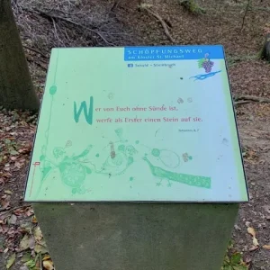 schöpfungsweg Stein Säule.jpg