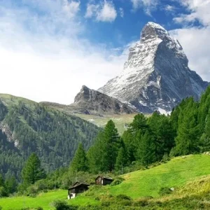 Die-hoechsten-Berge-der-Schweiz_Matterhorn.webp