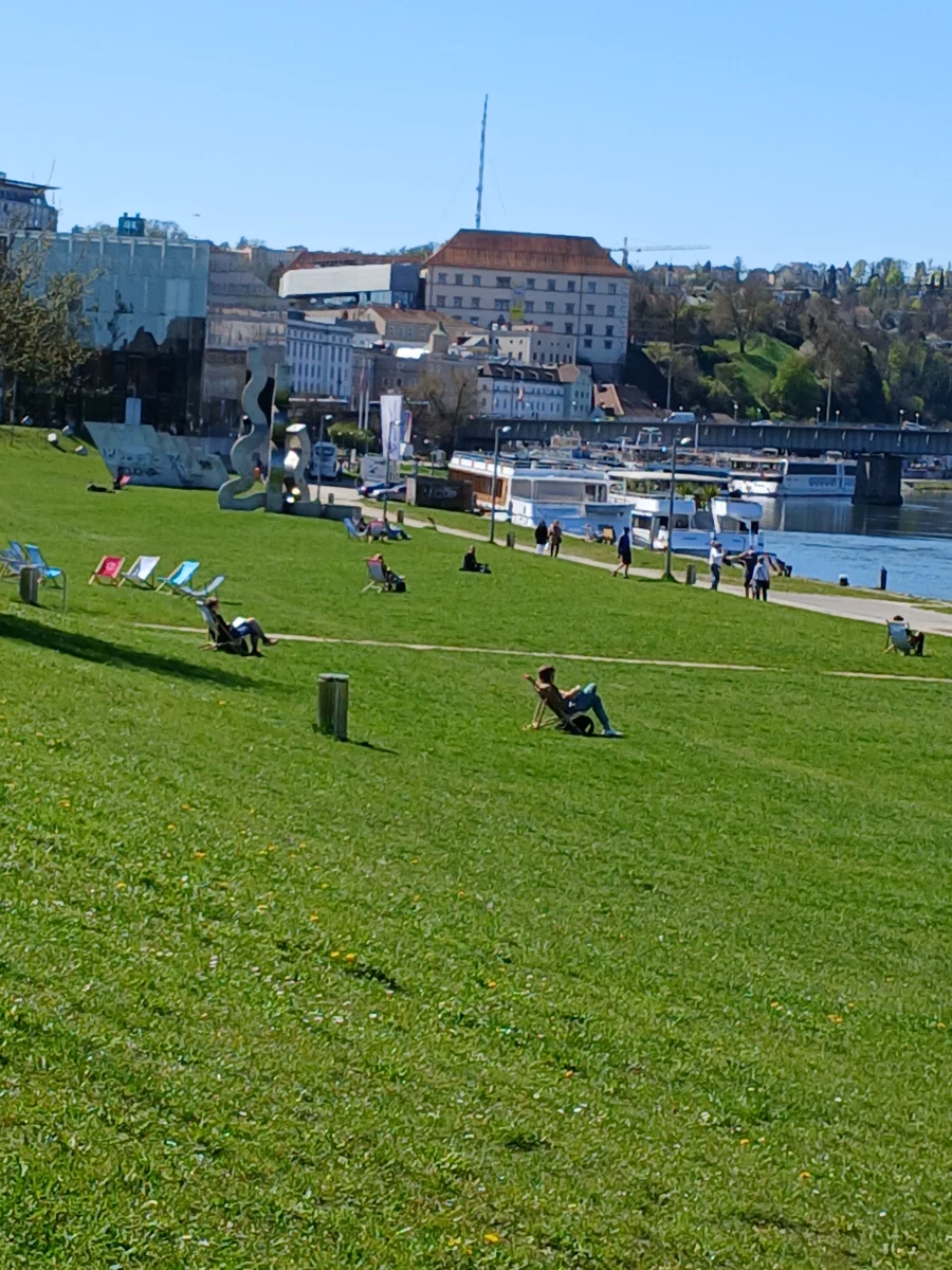 20260408_124657.webp
