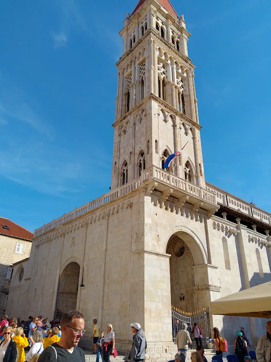 IMG_20251012_101423_HDR.webp