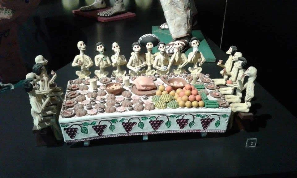 Museo de Arte Popular 1 Tafel.jpg