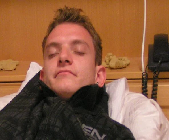 muss auch mal sein...bzzzzzzzzzzzzzzzz