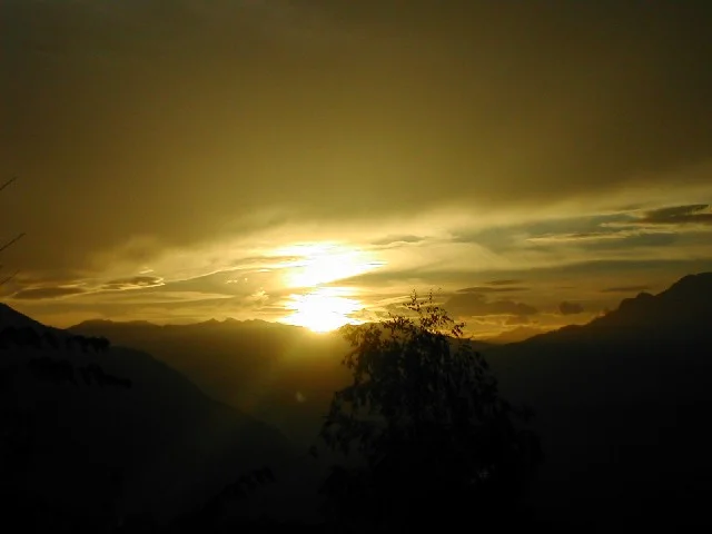 sonnenaufgang vom balkon aus