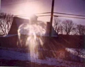 lens_flare_angel_ghost_photos-434x347-344x274.jpg