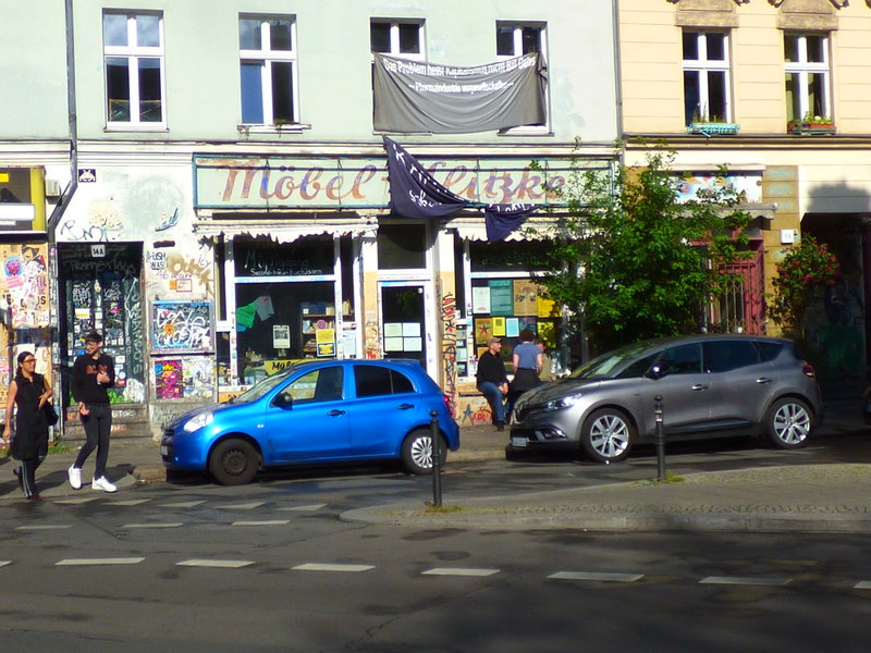 43677709yg.jpg