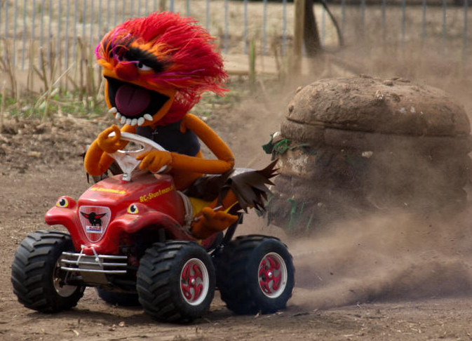 big-mac-pulling-bobby-car.jpg