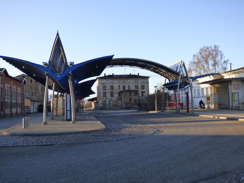 31930563ov.jpg