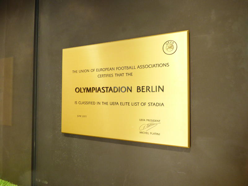 29570748lh.jpg