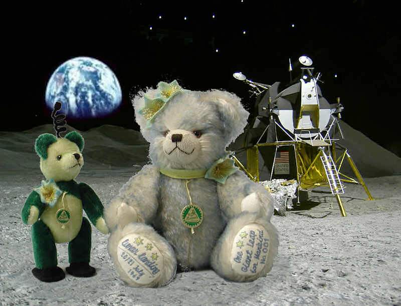 lunar-landing-with-alien-800.jpg