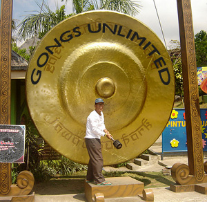 gong_229119.jpg