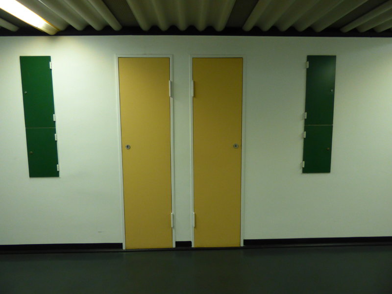 44104270ar.jpg