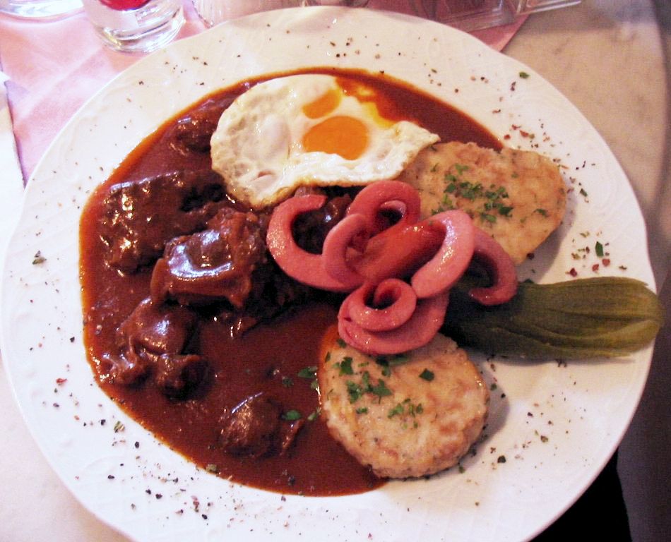 Fiakergulasch.jpg