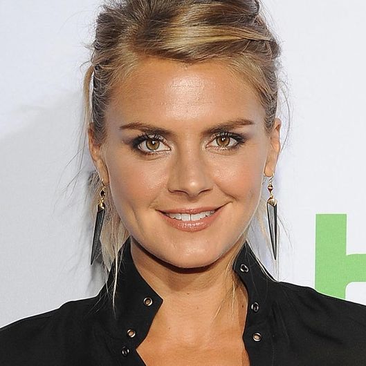 12-eliza-coupe.w529.h529.jpg