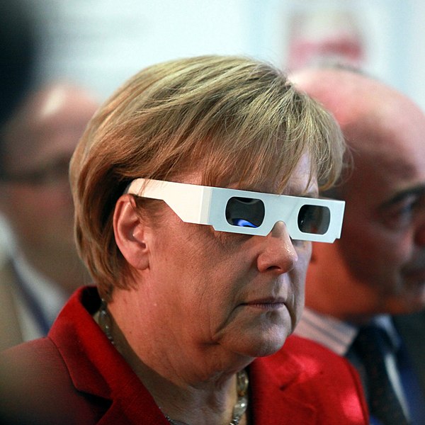 600px-Angela_Merkel_10.jpg